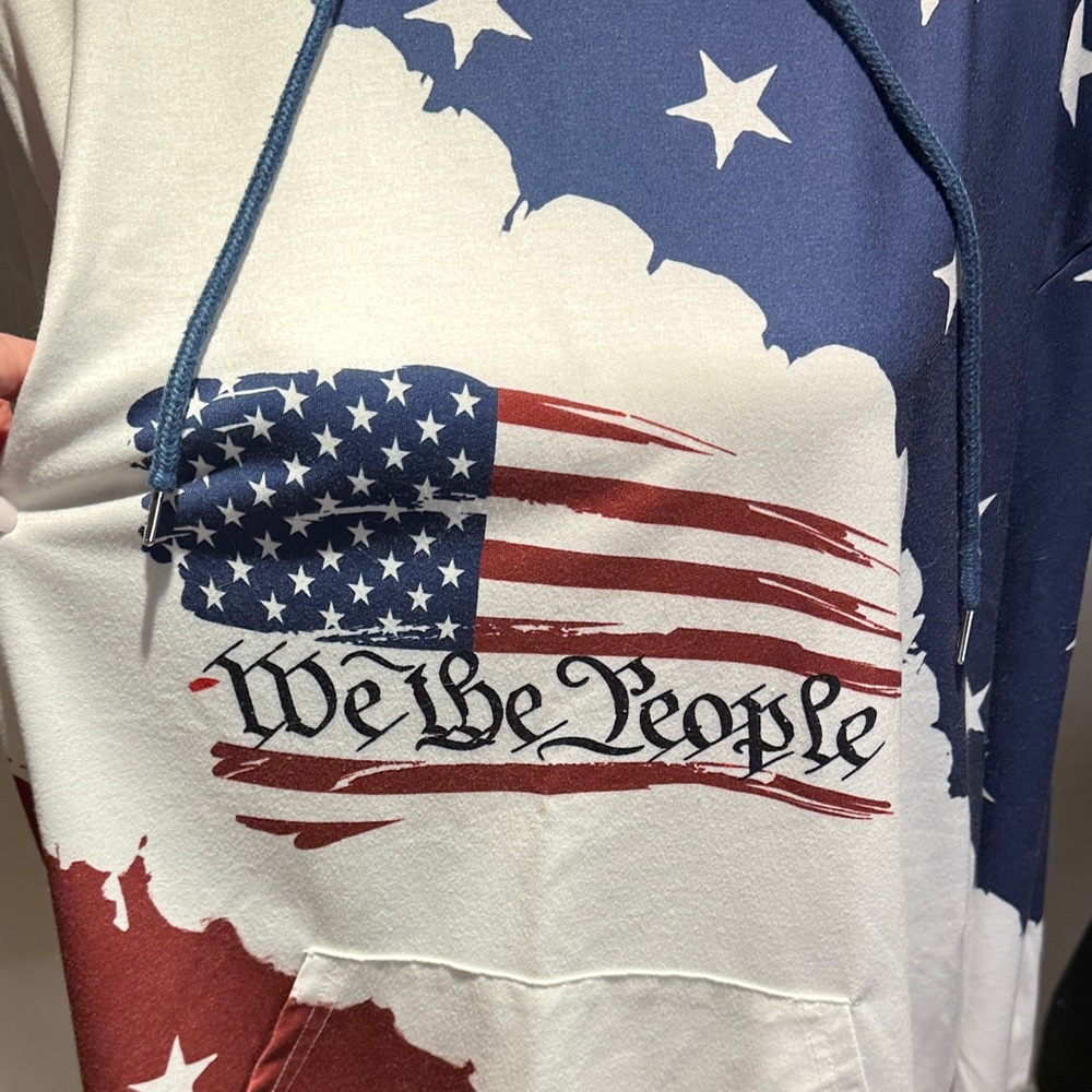 Patriotic Star Hoodie - Picture 2 of 3
